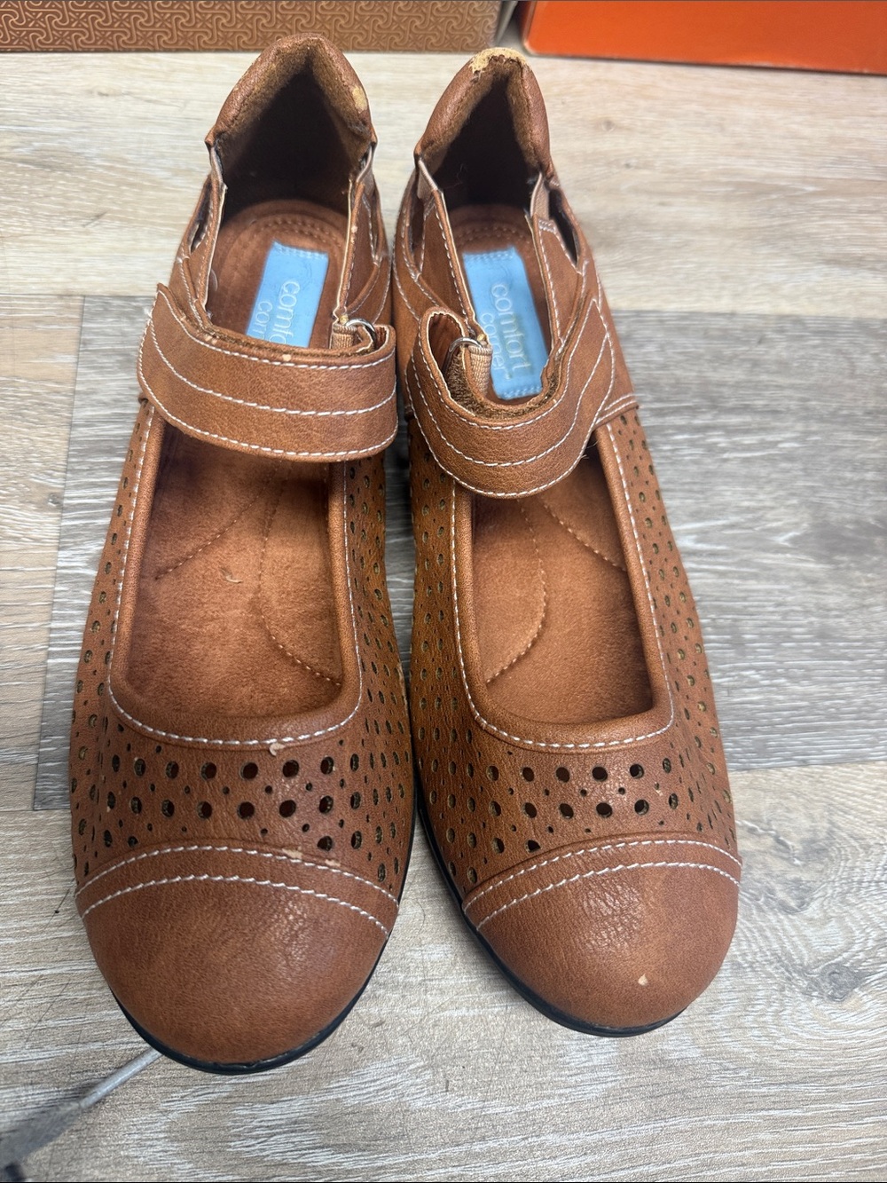 Comfort Plus by Predictions Women's Brown Mary Jane Flats size 9W